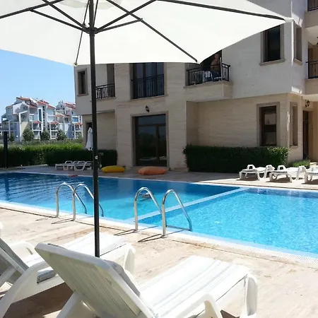 Menada Amara * Nesebar